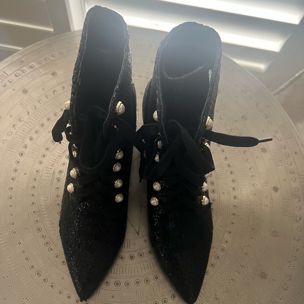 Black boots